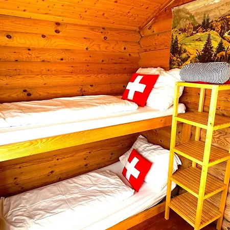 Сasa de vacaciones Idyllic Farm With Scenic Views And Concierge By Swisshut *