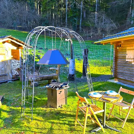 Сasa de vacaciones Idyllic Farm With Scenic Views And Concierge By Swisshut Sigriswil