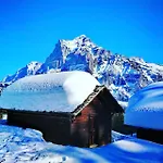 Idyllic Farm With Scenic Views And Concierge By Swisshut