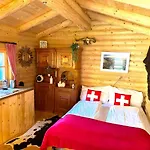 Idyllic Farm With Scenic Views And Concierge By Swisshut * سيغريسويل
