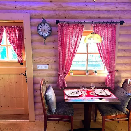 Idyllic Farm With Scenic Views And Concierge By Swisshut Casa de Férias